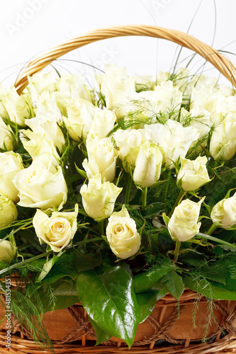 Photo: roses in the basket roses in the basket