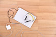 Foto: Laptop und Kopfhörer Laptop und Kopfhörer