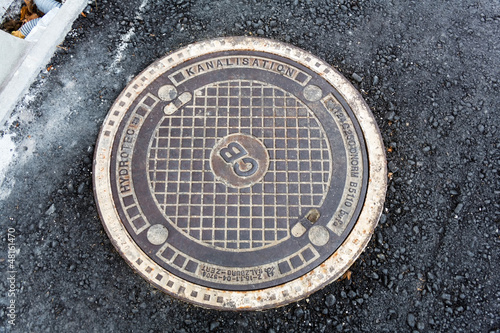Photo: Deckel zur Kanalisation Deckel zur Kanalisation