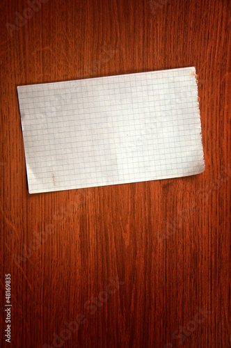 Photo: Paper reminder note Paper reminder note