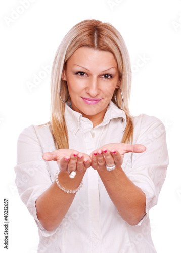 Photo: Blonde showing something on the palms Blonde showing something on the palms