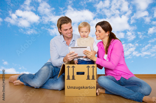 Photo: glückliche familie zu hause glückliche familie zu hause