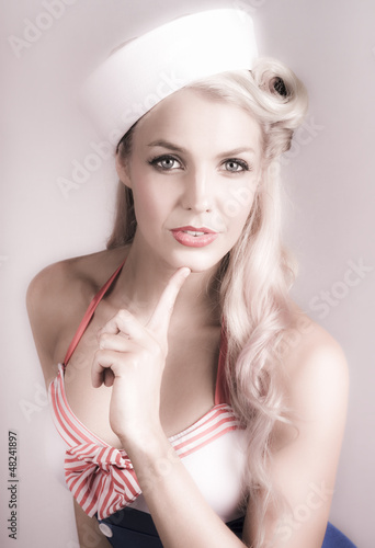 Photo: Sea Beauty In Retro Fashion And Natural Makeup Sea Beauty In Retro Fashion And Natural Makeup