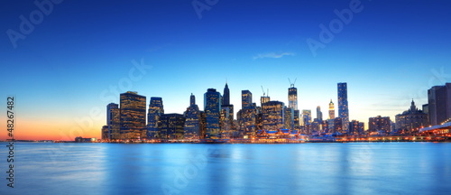 Photo: Panoramique de New York au crépuscule. Panoramique de New York au crépuscule.