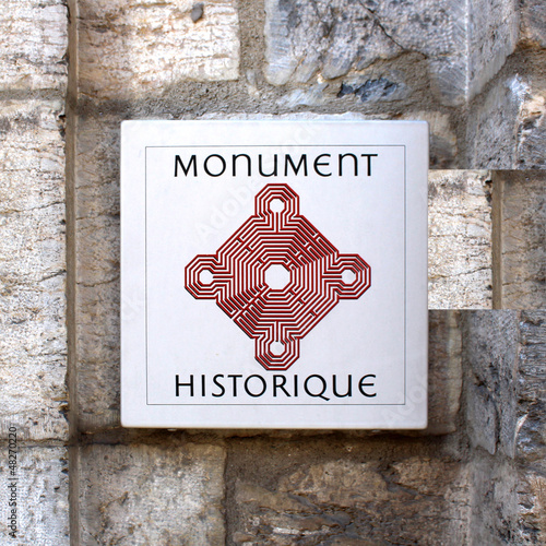 Photo: Plaque "Monument historique" Plaque "Monument historique"