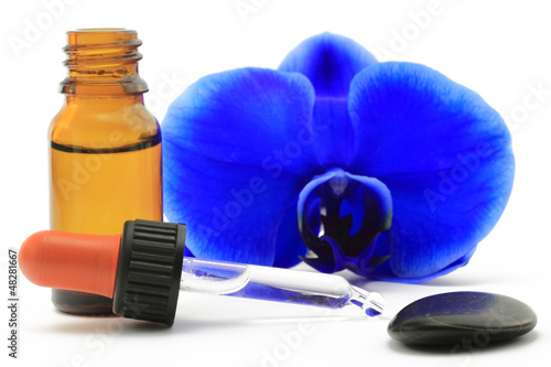 Photo: orchidee mit tropfen orchidee mit tropfen