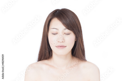 Photo: 目を閉じた女性 目を閉じた女性