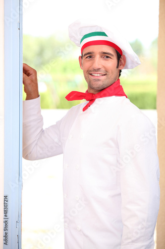 Photo: Cook knocking at the door Cook knocking at the door