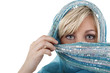 Blonde hübsche Frau mit Schleier