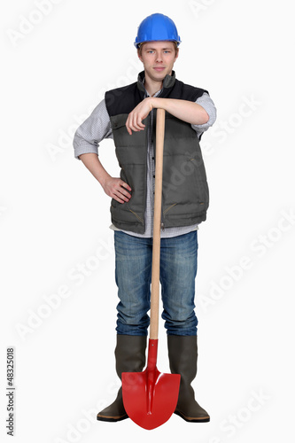 Photo: Builder stood with spade Builder stood with spade