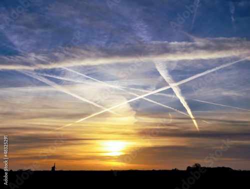 Photo: airplane vapour trails airplane vapour trails