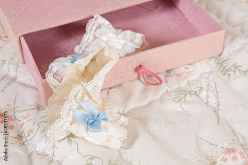 Photo: Bridal garter in pink box Bridal garter in pink box