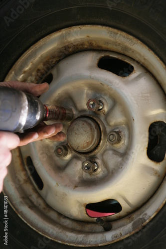 Photo: tire tyre change tire tyre change