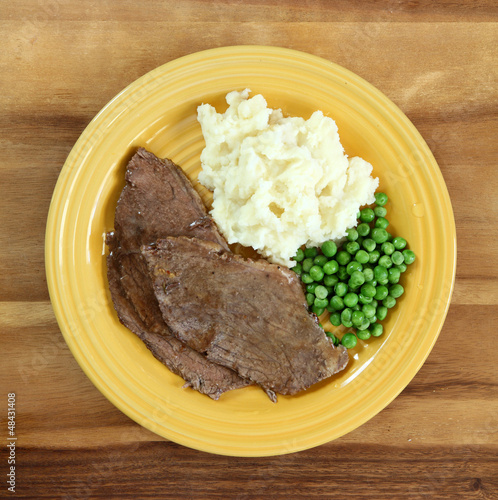 Photo: Beef Roast with Mashed Potatoes and Gravy Beef Roast with Mashed Potatoes and Gravy
