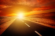 Strada verso il tramonto