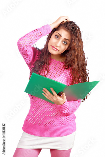 Photo: Girls' confusion reading file Girls' confusion reading file