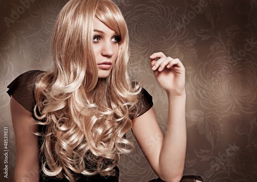 Photo: Haarmode in Blond / alterable 01 Haarmode in Blond / alterable 01