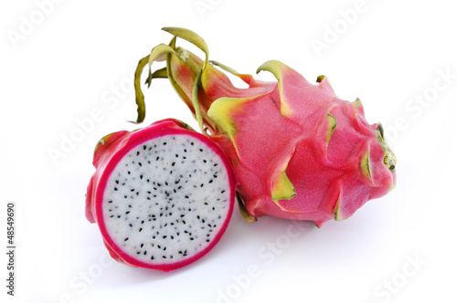 Photo: Pitaya, fruits du dragon, fond blanc Pitaya, fruits du dragon, fond blanc