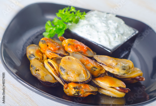 Photo: mussels with sauce mussels with sauce