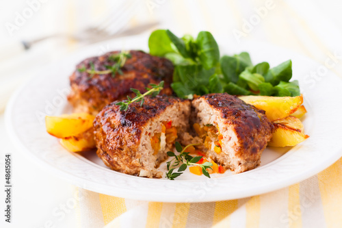 Photo: minced meat patties minced meat patties
