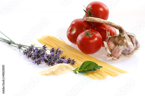 Photo: Ingredients to cook spaghetti Ingredients to cook spaghetti