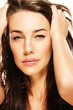 Foto: portrait einer schönen brünetten frau portrait einer schönen brünetten frau