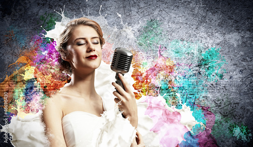 Photo: Female blonde singer Female blonde singer