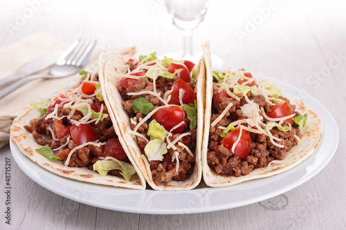 Photo: beef taco beef taco