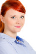 junge frau mit roten haaren