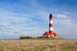 Der Leuchtturm Westerhever in Schleswig-Holstein an der Nordsee
