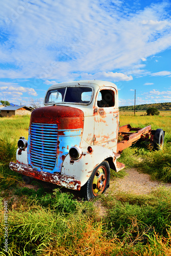 Photo: vintage truck abandoned vintage truck abandoned