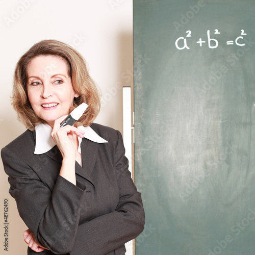 Photo: Mathematik Lehrerin an der Tafel Mathematik Lehrerin an der Tafel