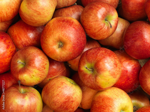 Photo: Red apples in wooden box Red apples in wooden box