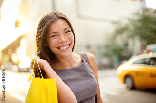 Photo: Shopping business woman in New York City Shopping business woman in New York City