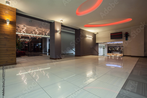 Photo: Woodland hotel - Hotel hall Woodland hotel - Hotel hall