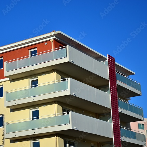 Photo: IMMEUBLE MODERNE IMMEUBLE MODERNE
