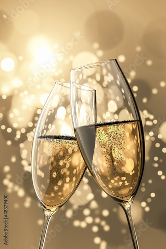 Photo: 2 Champagne glasses 2 Champagne glasses