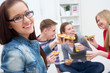 Foto: teens party with pizza teens party with pizza