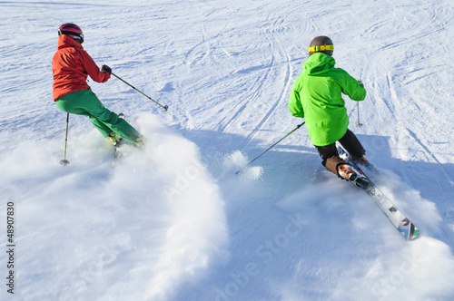Photo: Skifahrer auf der Piste Skifahrer auf der Piste