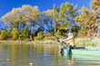 Foto: fishing woman sitting on boat fishing woman sitting on boat