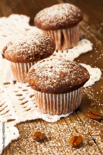 Photo: Schokomuffins mit Puderzucker Schokomuffins mit Puderzucker
