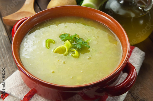 Photo: Zuppa di porri - Leek soup Zuppa di porri - Leek soup