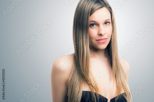 Photo: Fashion woman portrait Fashion woman portrait