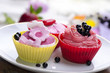 Photo: cupcake panna crema e frutti di bosco cupcake panna crema e frutti di bosco