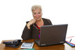 Seniorin mit Laptop