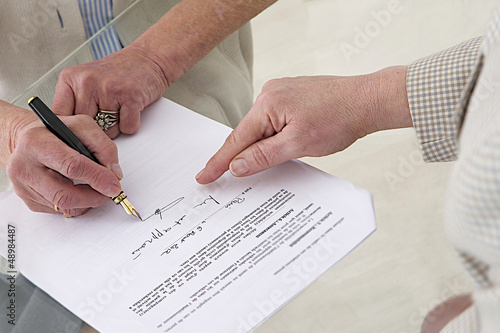 Photo: 3em âge - Engagement signé 3em âge - Engagement signé