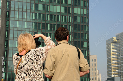 Photo: France, modern building in the district of La Defense France, modern building in the district of La Defense