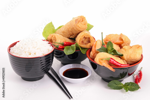 Photo: asia food, spring roll and shrimp fritter asia food, spring roll and shrimp fritter