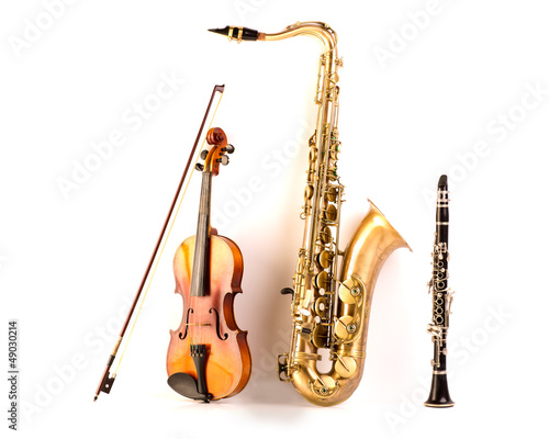 Photo: Sax tenor saxophone violin and clarinet in white Sax tenor saxophone violin and clarinet in white