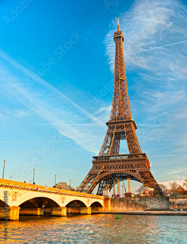 Photo: Eiffel tower at sunrise, Paris. Eiffel tower at sunrise, Paris.